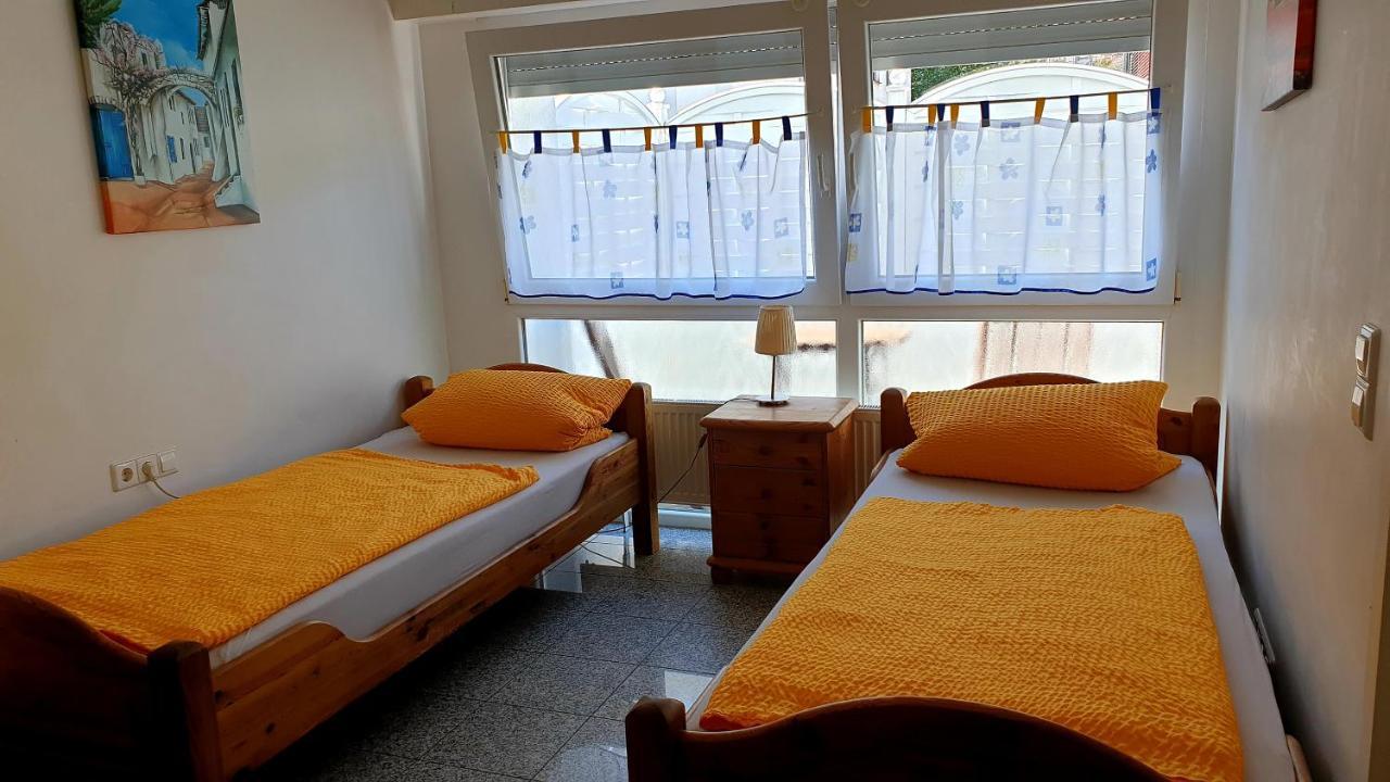 Apartmenthaus "Zum Lowen" Heidelberg - Ziegelhausen Extérieur photo